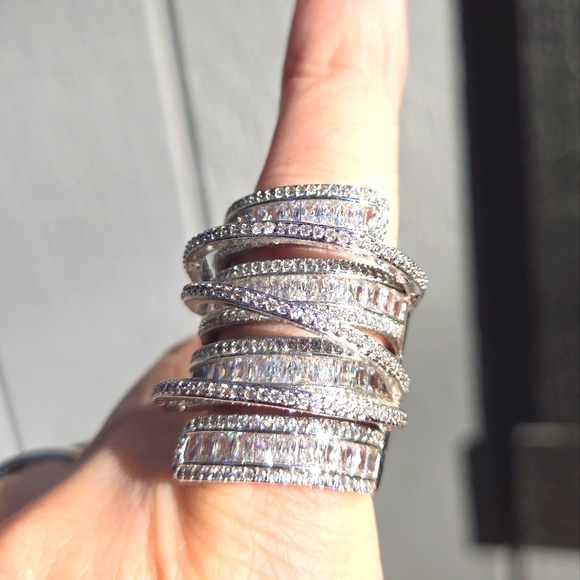 Natural Kharma by Avelon Jewelry - Sterling S925 silver Zircon & Topaz finger cuff sz10